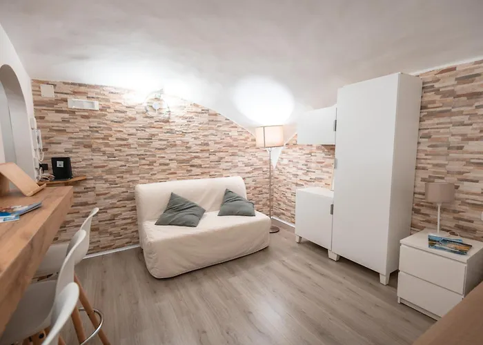 Il Salotto Di Napoli - Guest House